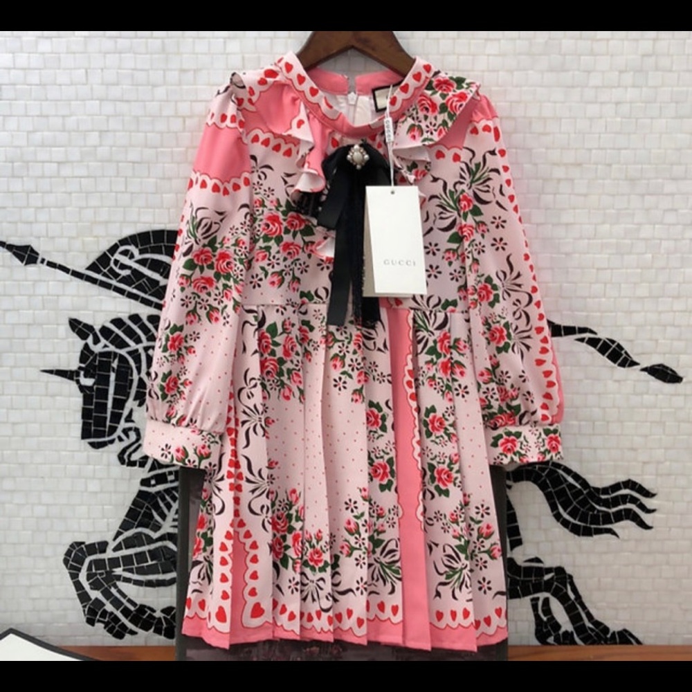 NEW 8Y Beautiful girls dress